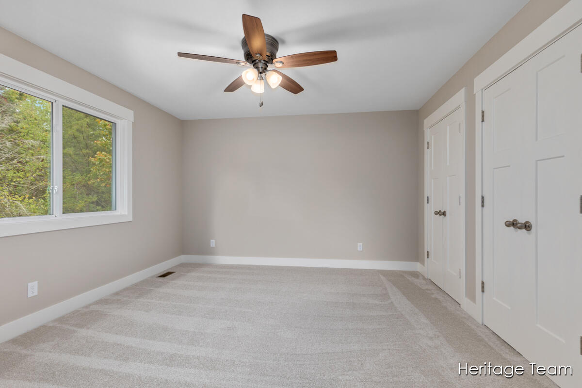 910 Apple Ridge Allegan, MI 49010 - Photo 14 of 36 IMG_1010