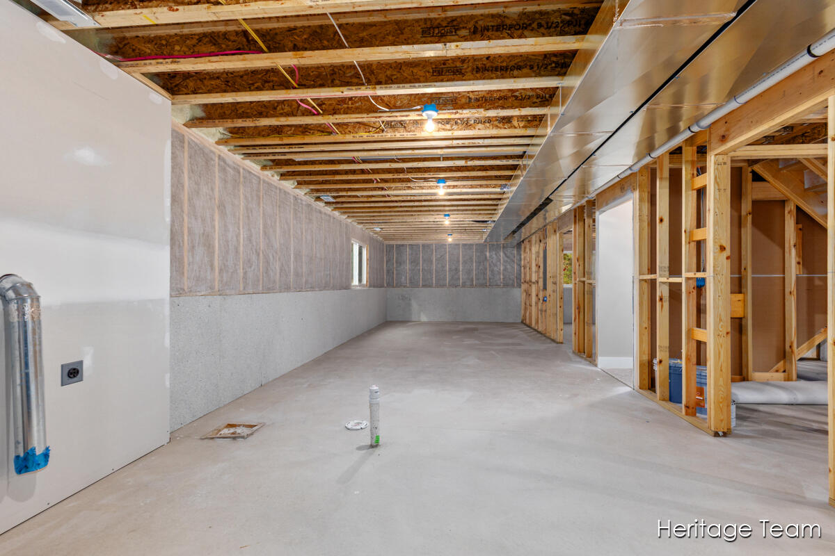 910 Apple Ridge Allegan, MI 49010 - Photo 18 of 36 IMG_1014