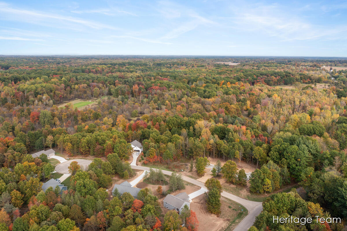 910 Apple Ridge Allegan, MI 49010 - Photo 33 of 36 IMG_1031