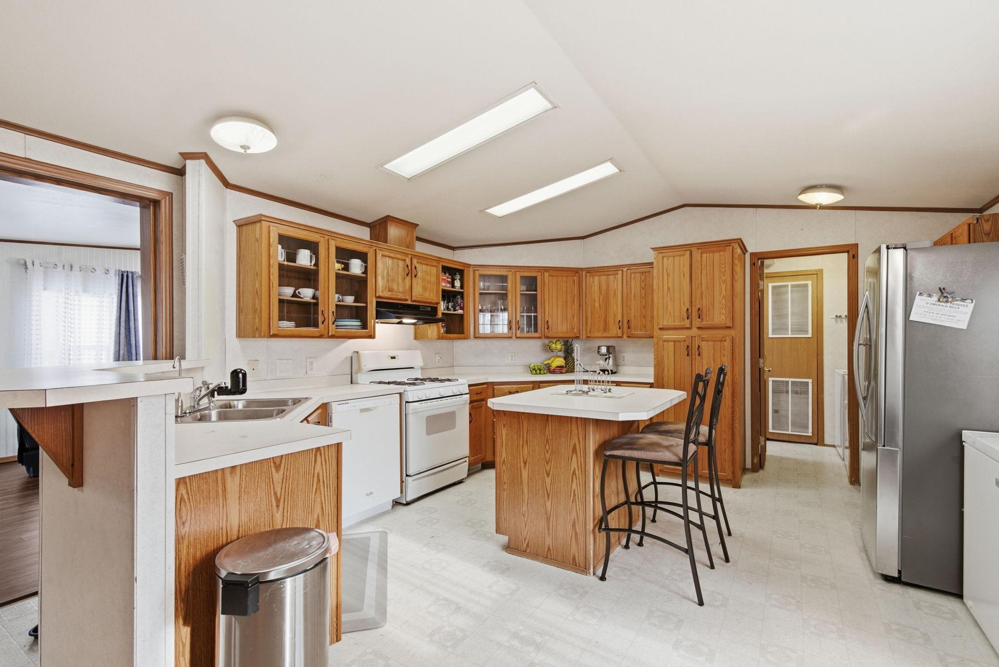 8560 Asiatic Avenue Inver Grove Heights, MN 55077 - Photo 11 of 28