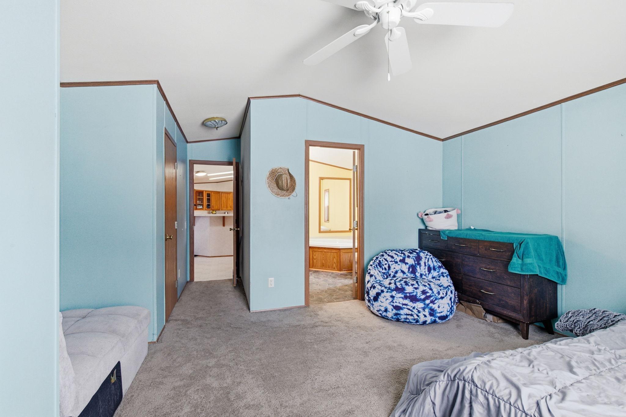 8560 Asiatic Avenue Inver Grove Heights, MN 55077 - Photo 7 of 28