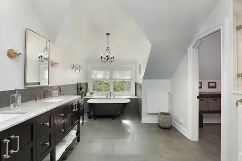 $1,950,000 | 1032 Hinman Avenue, Evanston, IL 60202