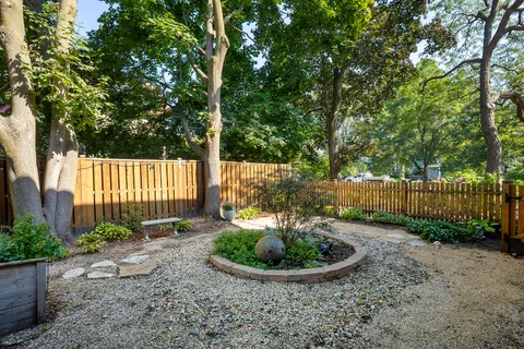 $1,950,000 | 1032 Hinman Avenue, Evanston, IL 60202