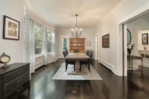 $1,950,000 | 1032 Hinman Avenue, Evanston, IL 60202