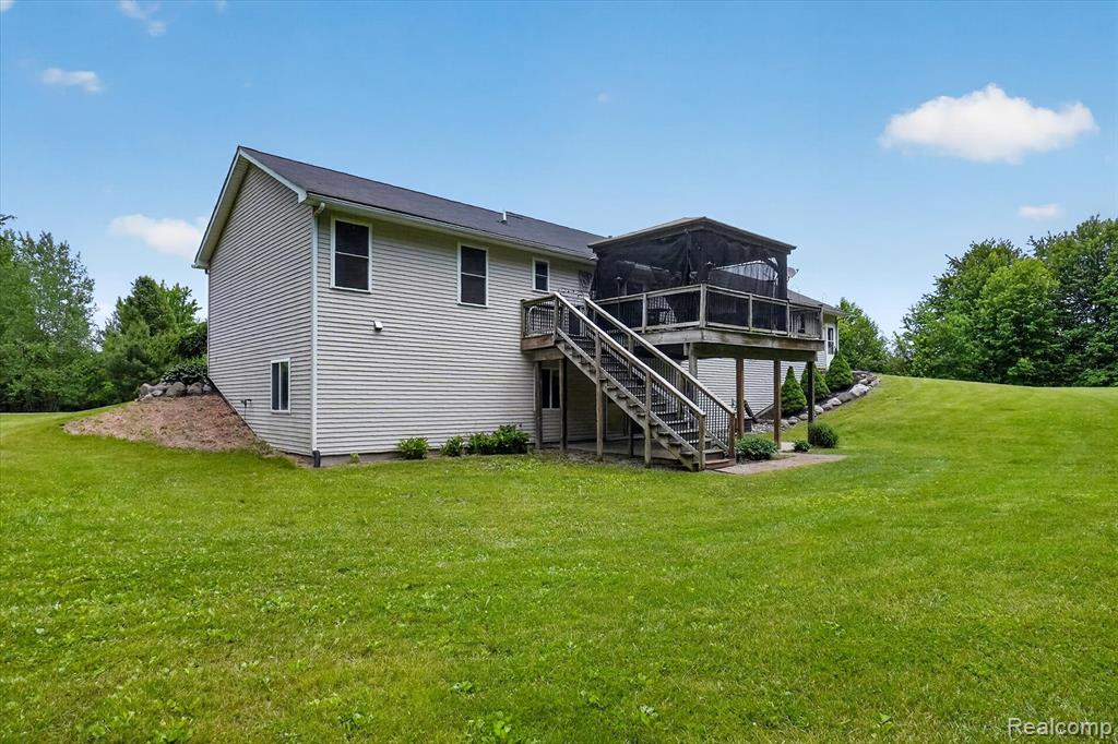 9565 Crofoot Road Fowlerville, MI 48836 - Photo 38 of 63