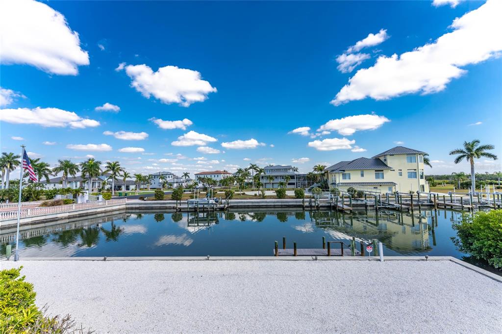 2805 North Beach Road, Unit B Englewood, FL 34223 - Photo 23 of 86