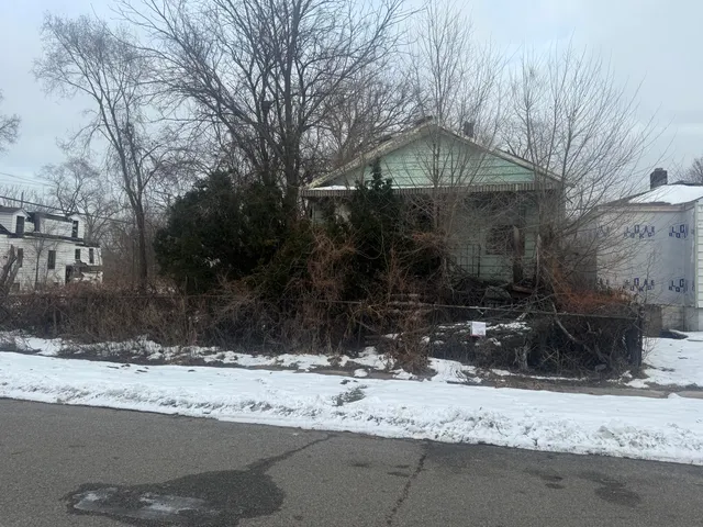 $22,900 | 2409 Pennsylvania Street, Gary, IN 46407