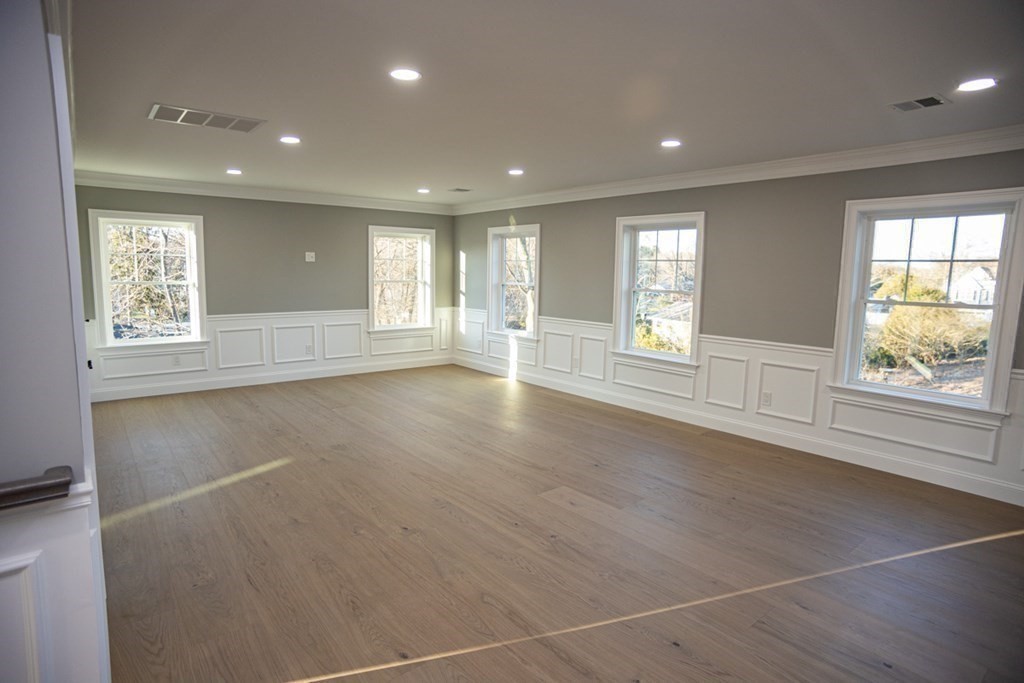 17 Westlake Road Natick, MA 01760 - Photo 21 of 42 Gallery Image 21