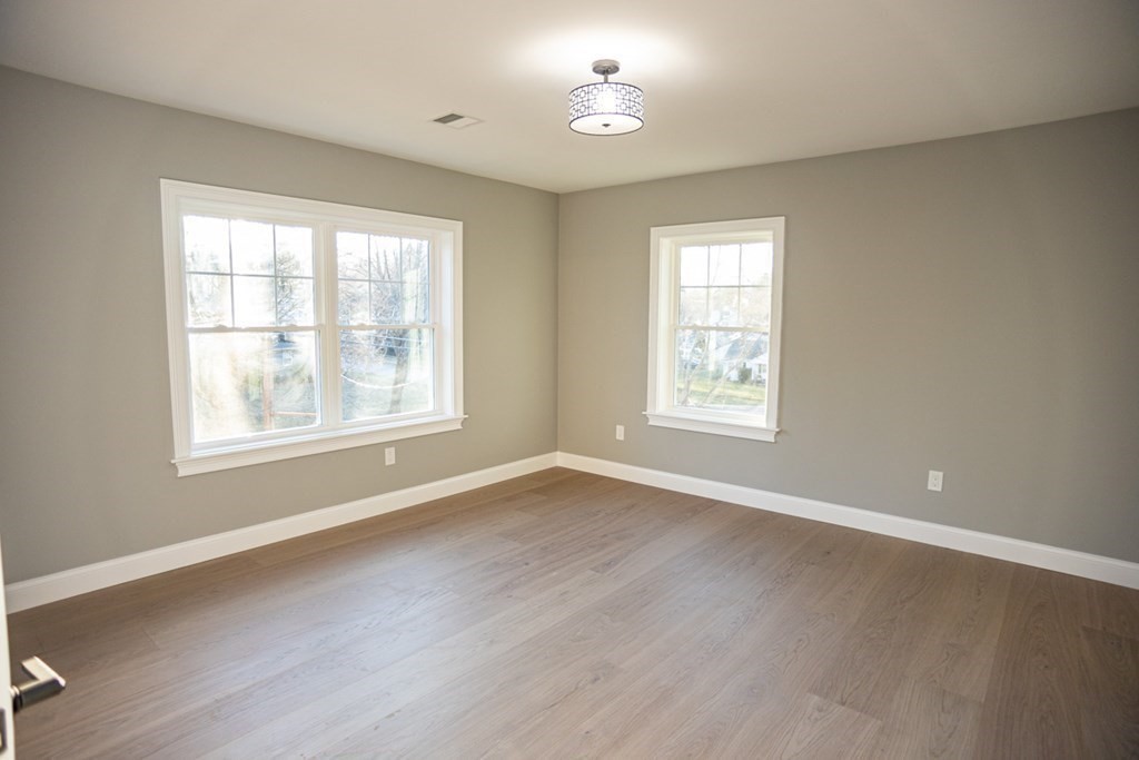 17 Westlake Road Natick, MA 01760 - Photo 23 of 42 Gallery Image 23