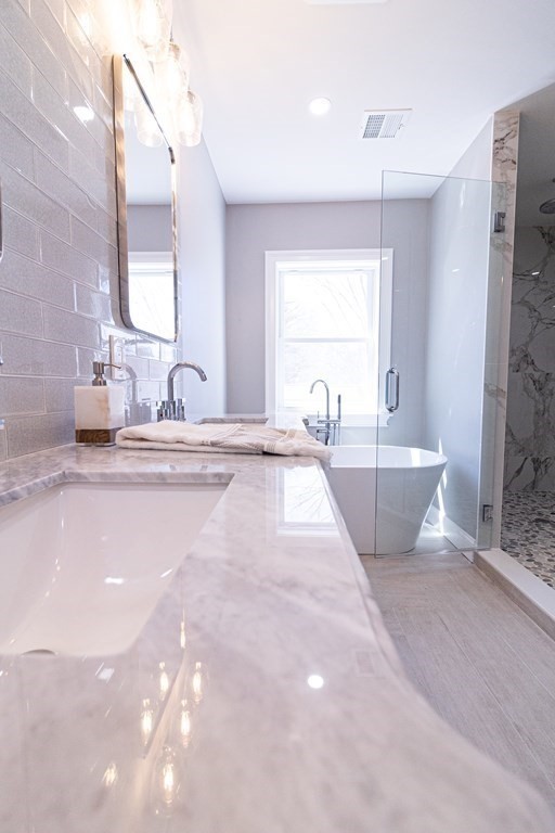 17 Westlake Road Natick, MA 01760 - Photo 31 of 42 Gallery Image 31
