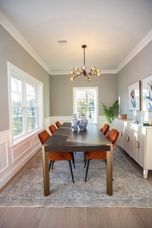 17 Westlake Road Natick, MA 01760 - Photo 9 of 42 Gallery Image 9