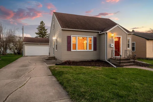 $194,900 | 1800 2nd Avenue Southeast, Austin, MN 55912