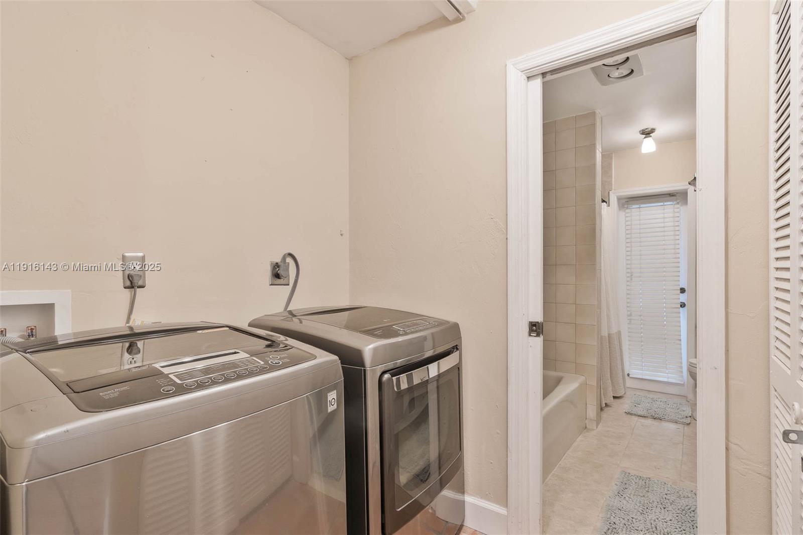 21820 Southwest 254th Street Homestead, FL 33031 - Photo 13 of 26