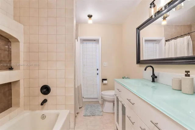 $1,250,000 | 21820 Southwest 254th Street, Homestead, FL 33031