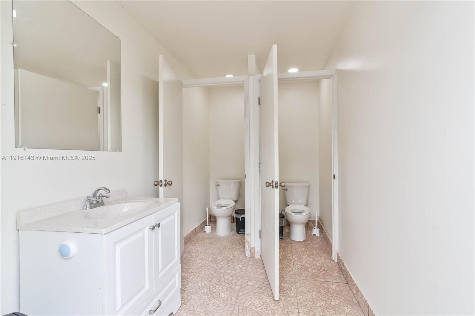 21820 Southwest 254th Street Homestead, FL 33031 - Photo 24 of 26