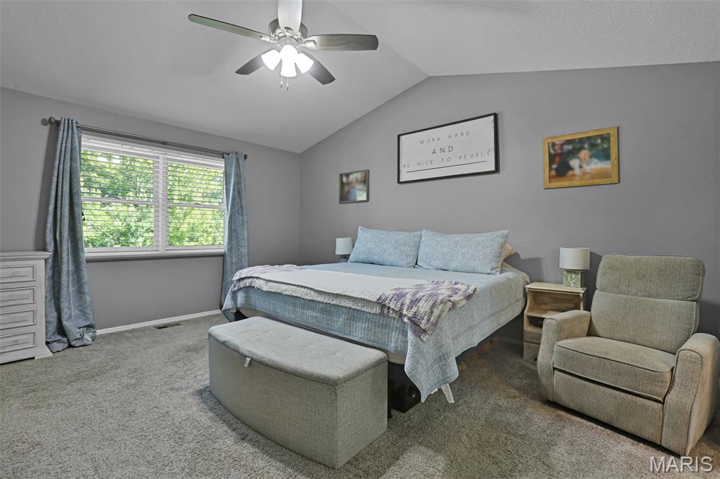 2511 Hunters Ridge Edwardsville, IL 62025 - Photo 15 of 37 Gallery Image 15