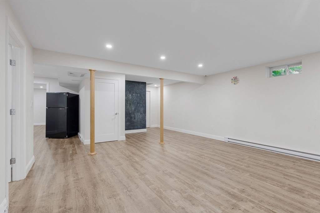 24 Carthay Circle Newton, MA 02461 - Photo 15 of 24