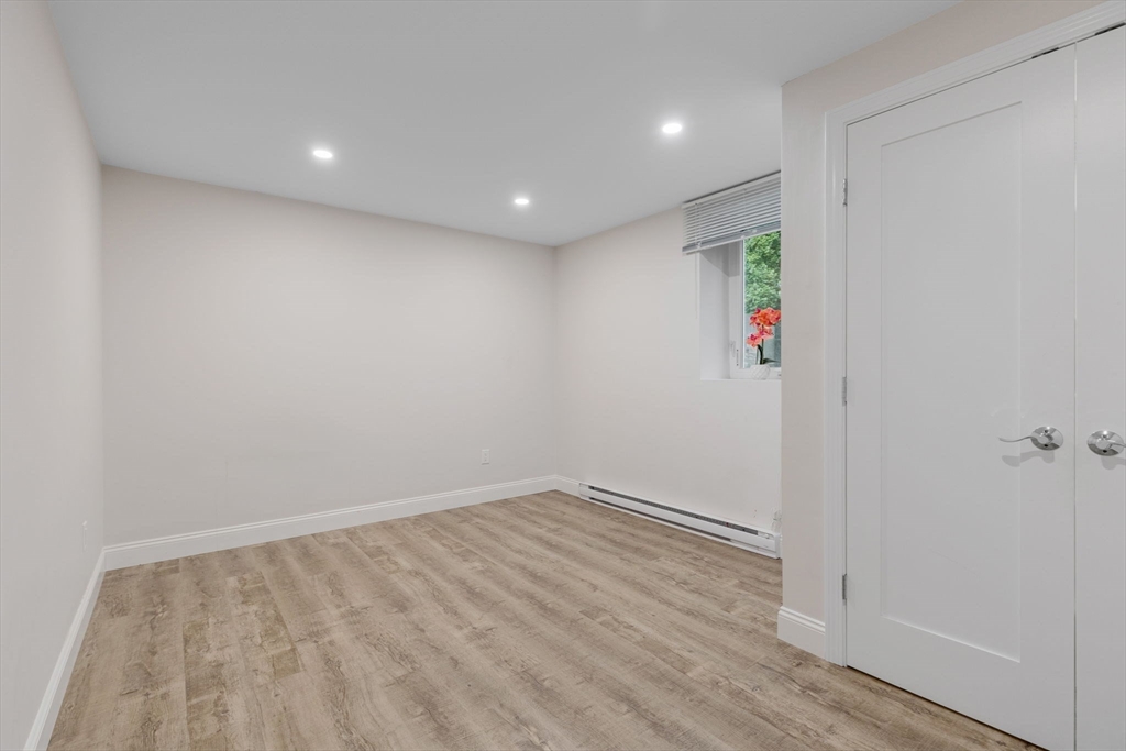 24 Carthay Circle Newton, MA 02461 - Photo 17 of 24