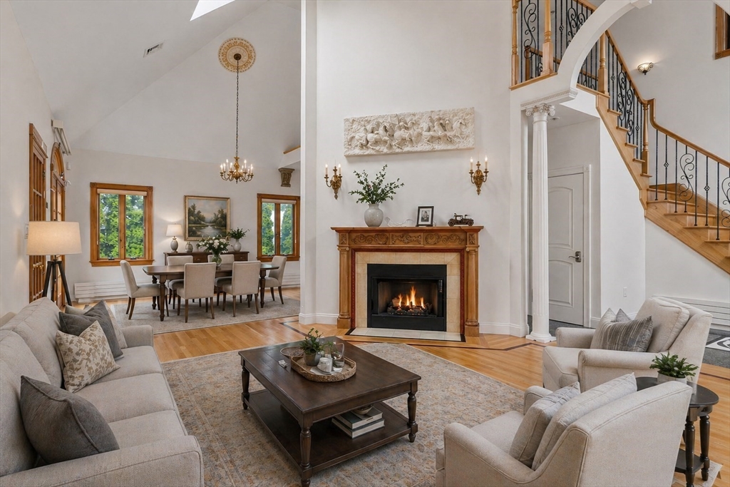24 Carthay Circle Newton, MA 02461 - Photo 2 of 24