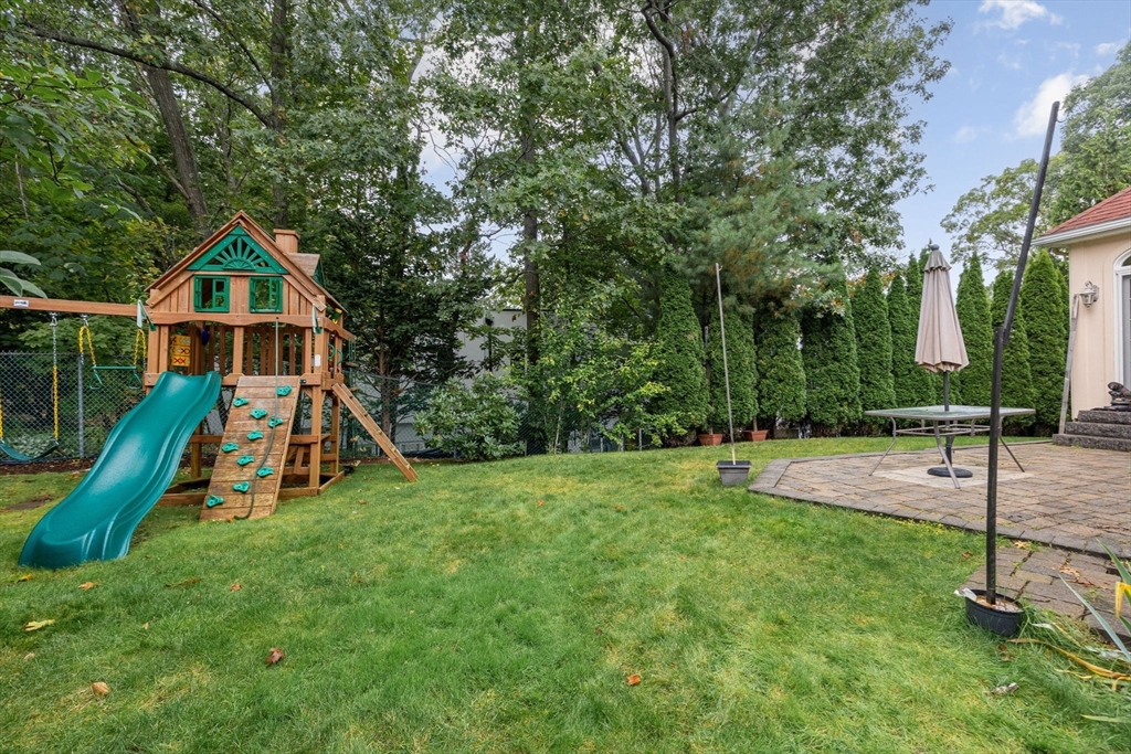 24 Carthay Circle Newton, MA 02461 - Photo 23 of 24