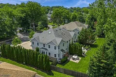 $1,198,000 | 8 West Court, Westfield, NJ 07090