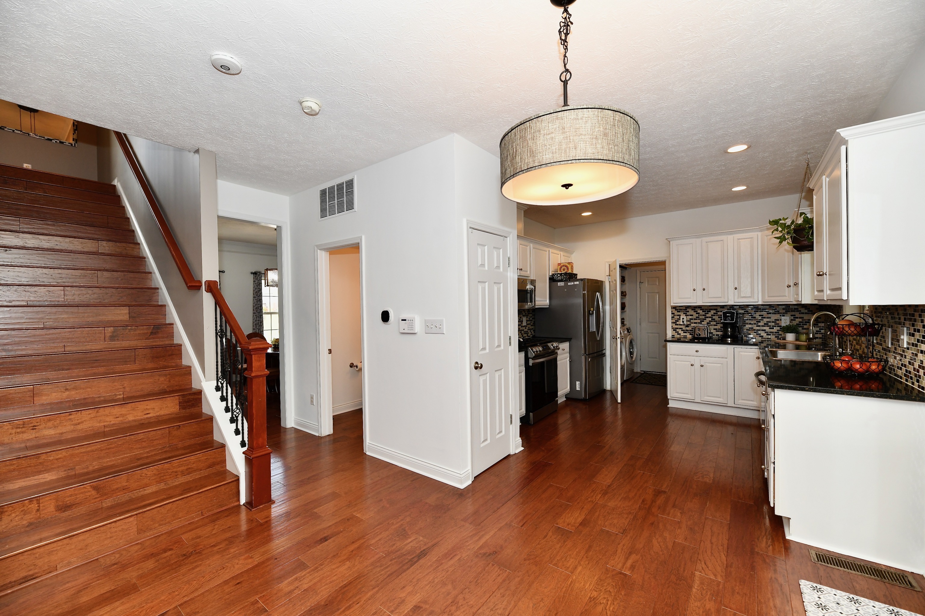 541 Schmitt Road Indianapolis, IN 46239 - Photo 12 of 63