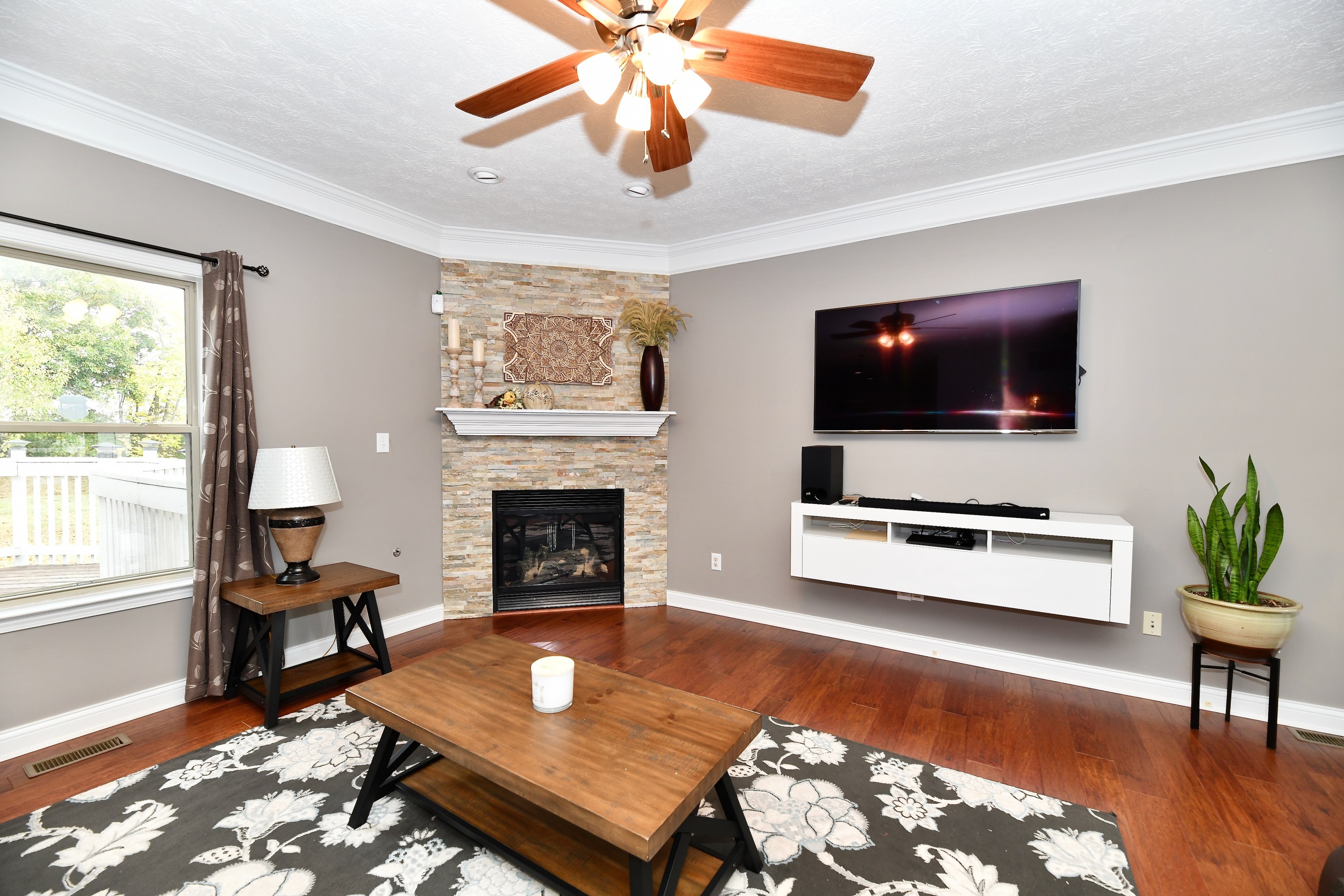 541 Schmitt Road Indianapolis, IN 46239 - Photo 9 of 63