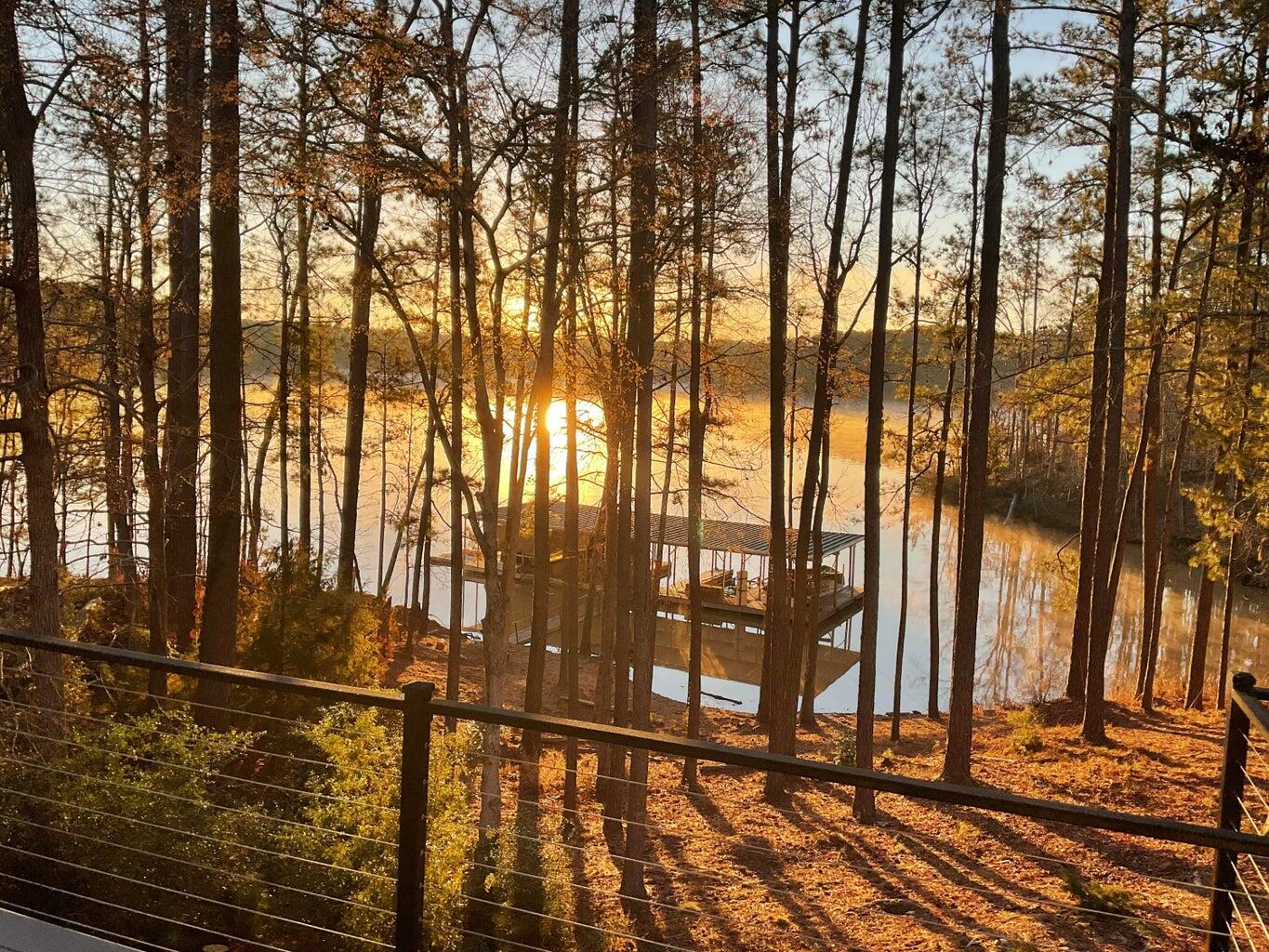 907 Patriots Point McCormick, SC 29835 - Photo 3 of 62 Sunrise