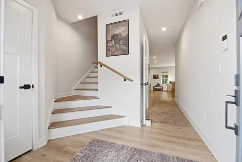 $449,900 | 1048 Mountain View Drive, Thompson's Station, TN 37179