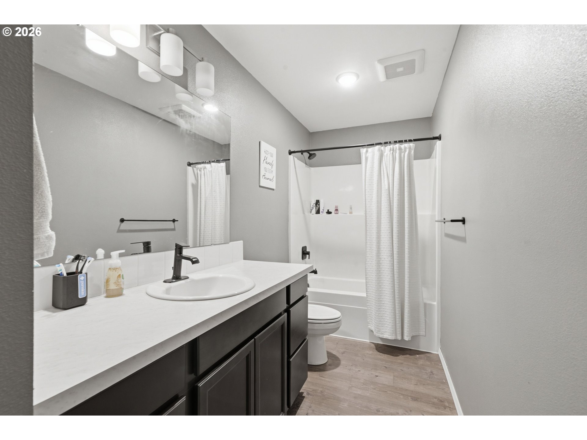 7785 Sollie Smith Road North Tillamook, OR 97141 - Photo 20 of 36 Bathroom