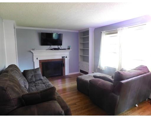 132 Great Plains Road West Springfield, MA 01089 - Photo 4 of 29 Gallery Image 4