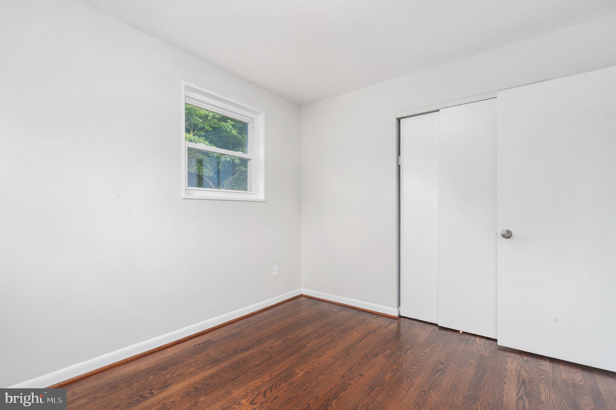 11403 Schuylkill Road Rockville, MD 20852 - Photo 13 of 26