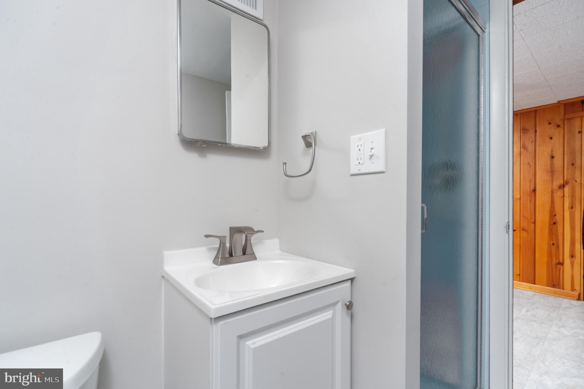 11403 Schuylkill Road Rockville, MD 20852 - Photo 24 of 26