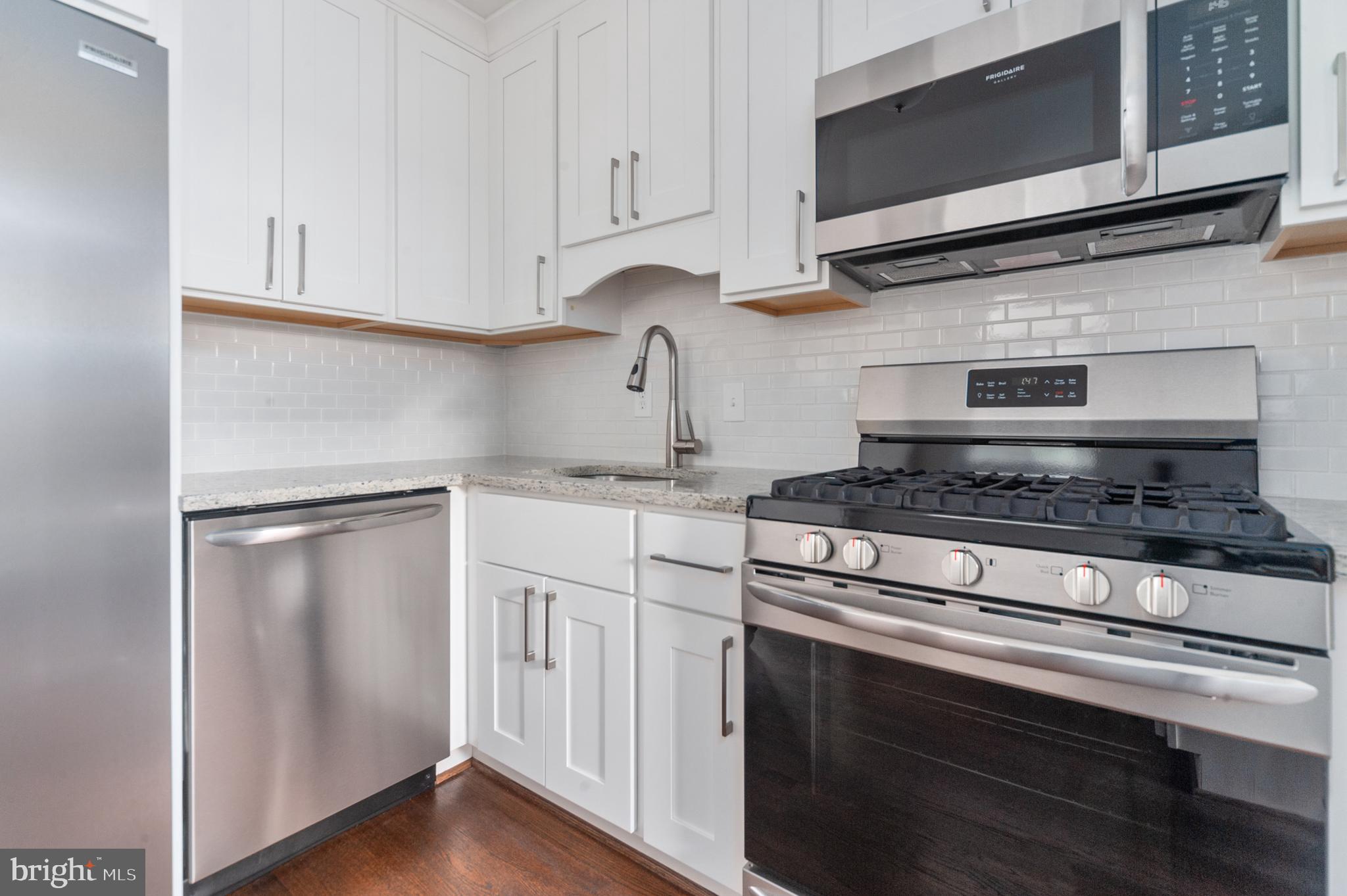 11403 Schuylkill Road Rockville, MD 20852 - Photo 5 of 26