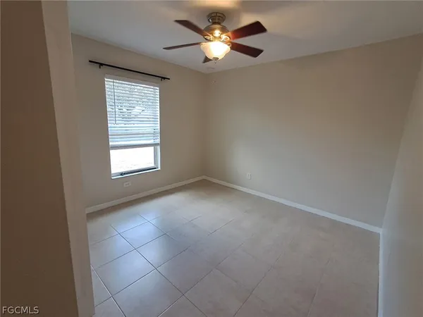 $2,100 | 6142 Hester Avenue, Fort Myers, FL 33905