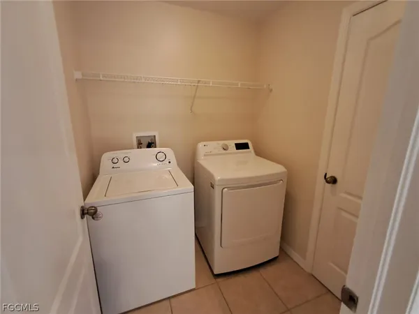 $2,100 | 6142 Hester Avenue, Fort Myers, FL 33905