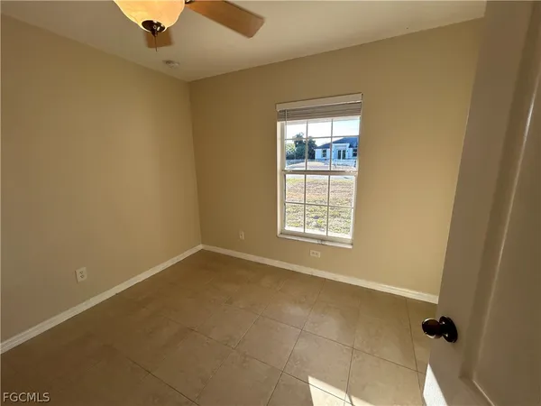 $2,100 | 6142 Hester Avenue, Fort Myers, FL 33905
