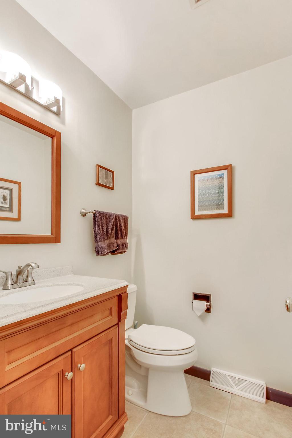 3455 Harrowgate Road York, PA 17402 - Photo 14 of 37 Gallery Image 14