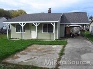 7279 Oak Road Lexington, MI 48450 - Photo 1 of 3