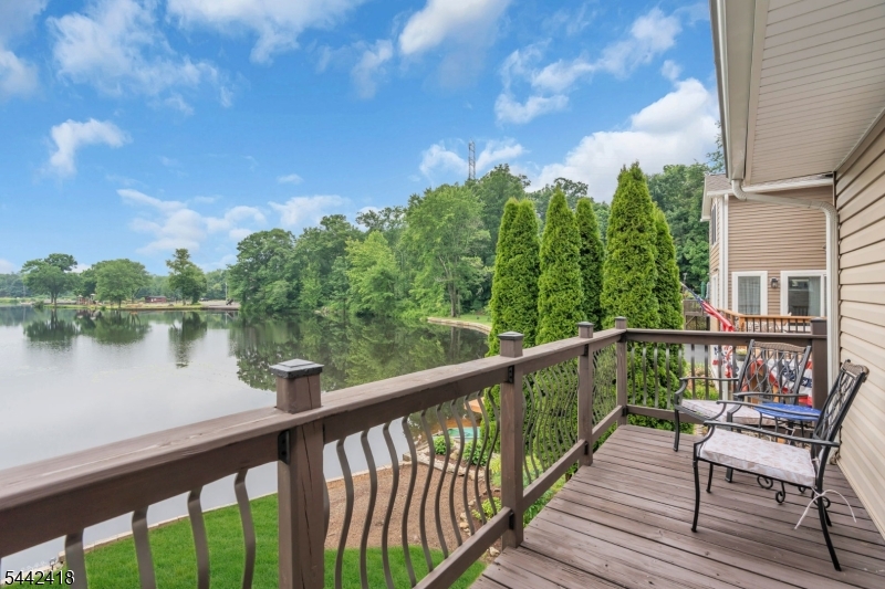 3 Duck Point Terrace Wharton, NJ 07885 - Photo 23 of 38
