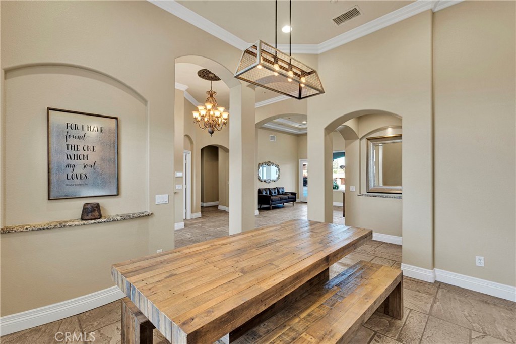7381 Cygnet Road Phelan, CA 92371 - Photo 11 of 70