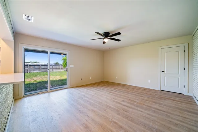 $2,150 | 713 Drexel Drive, Corpus Christi, TX 78412