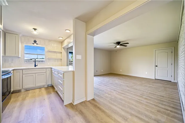 $2,150 | 713 Drexel Drive, Corpus Christi, TX 78412