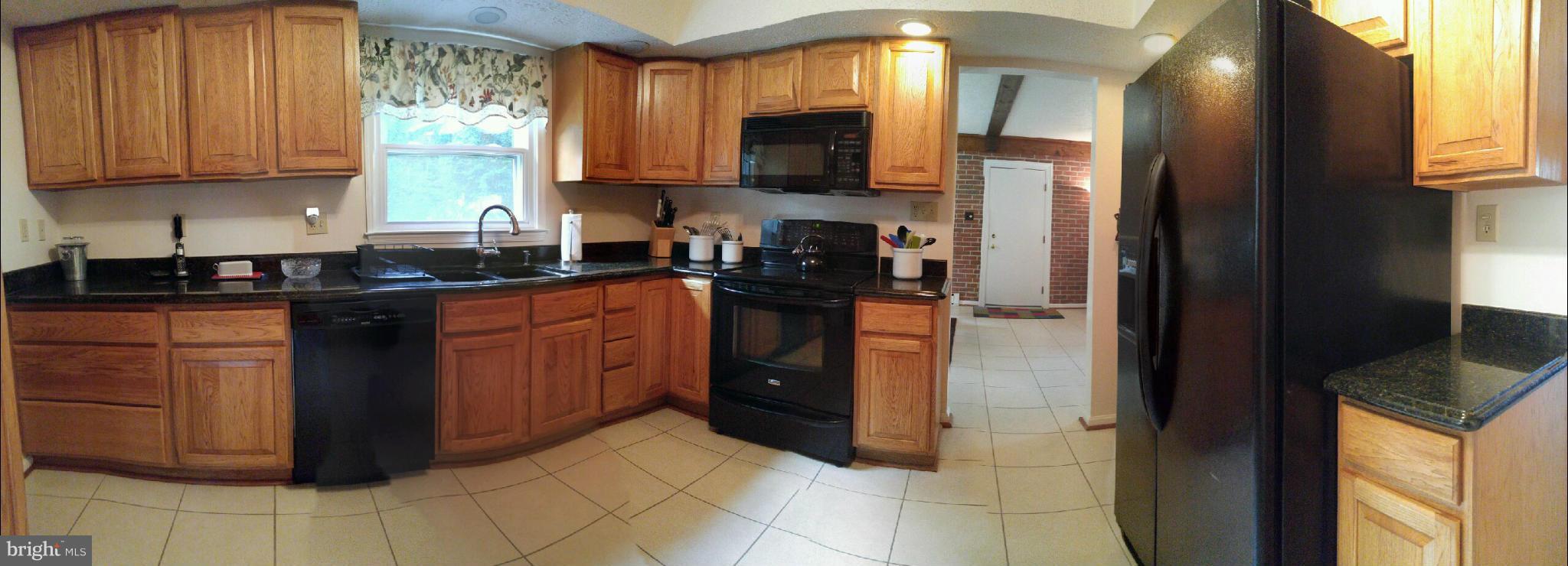 11631 Rivershore Drive Dunkirk, MD 20754 - Photo 12 of 27 Kitchen