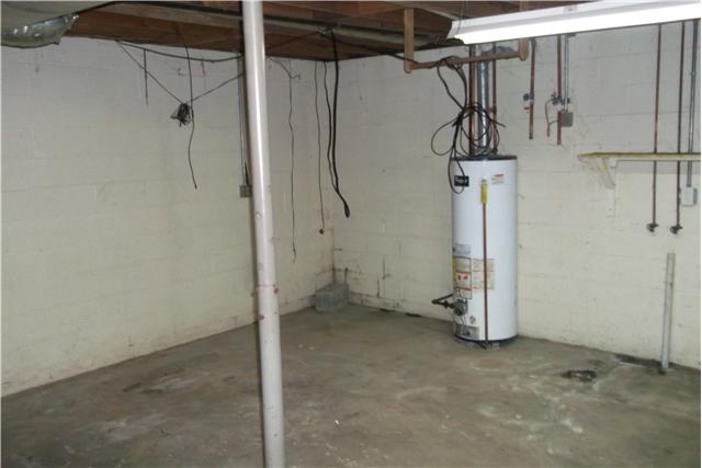 308 Adult Center Road Dickson, TN 37055 - Photo 12 of 15 Gallery Image 12