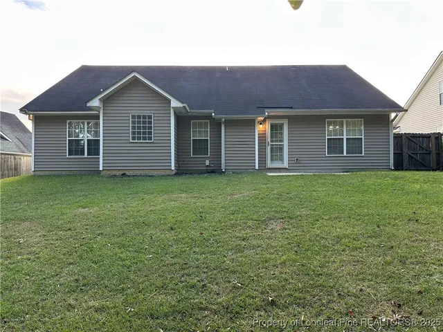 $305,000 | 1109 Screech Owl Drive, Hope Mills, NC 28348