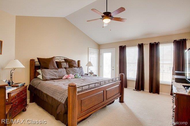 19088 Wayne Road Livonia, MI 48152 - Photo 17 of 25 Master Suite