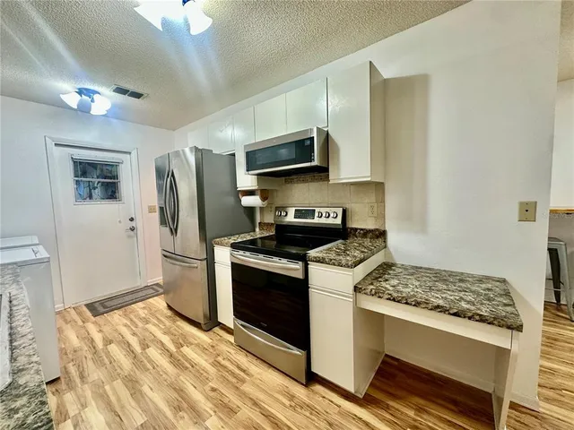 $154,500 | 146 Winter Ridge Drive, Unit 146, Winter Haven, FL 33881