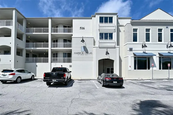 $699,900 | 516 Tamiami Trail South, Unit 306, Nokomis, FL 34275