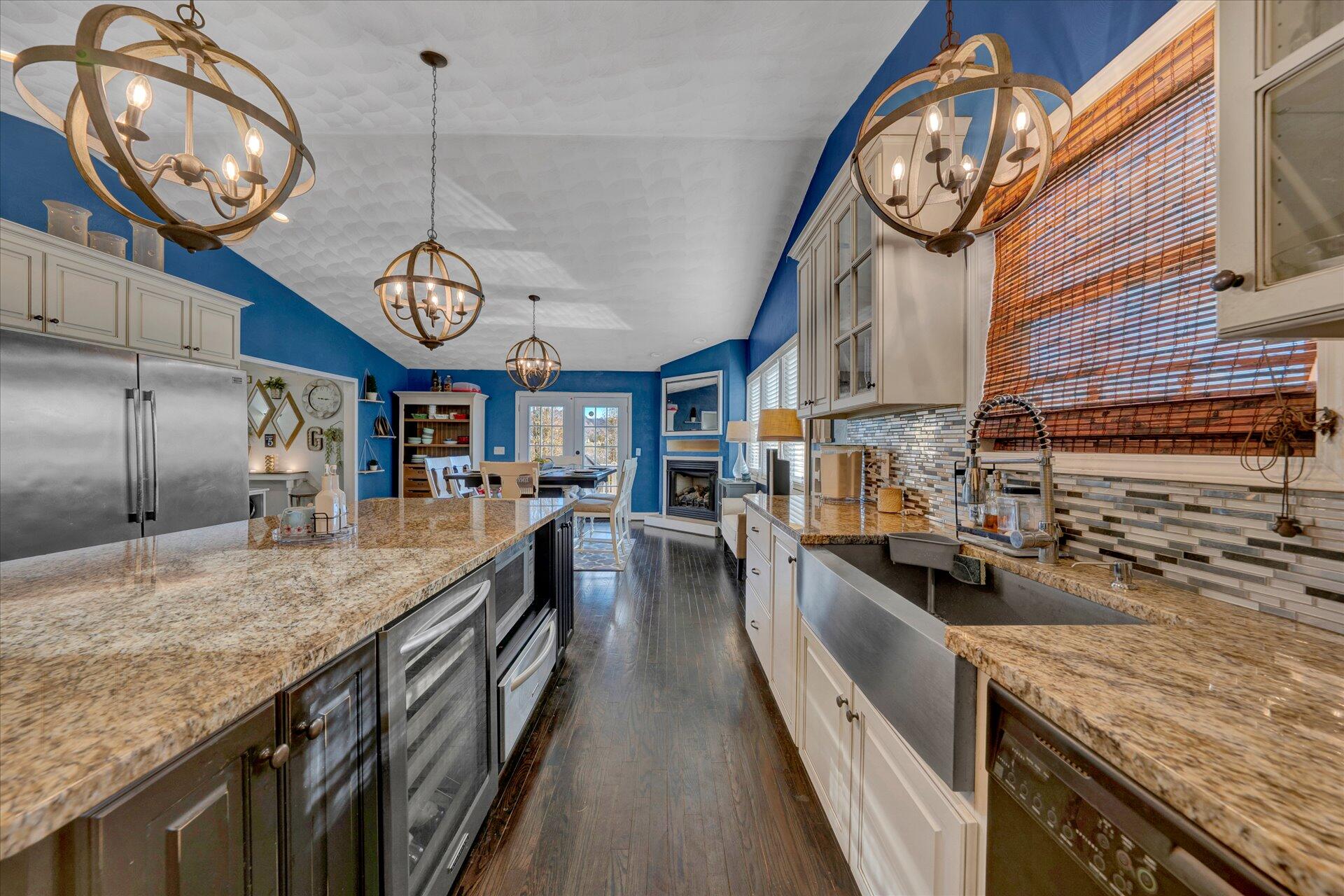 407 Aftons Meadow Road Vinton, VA 24179 - Photo 15 of 50 15-DSC00043